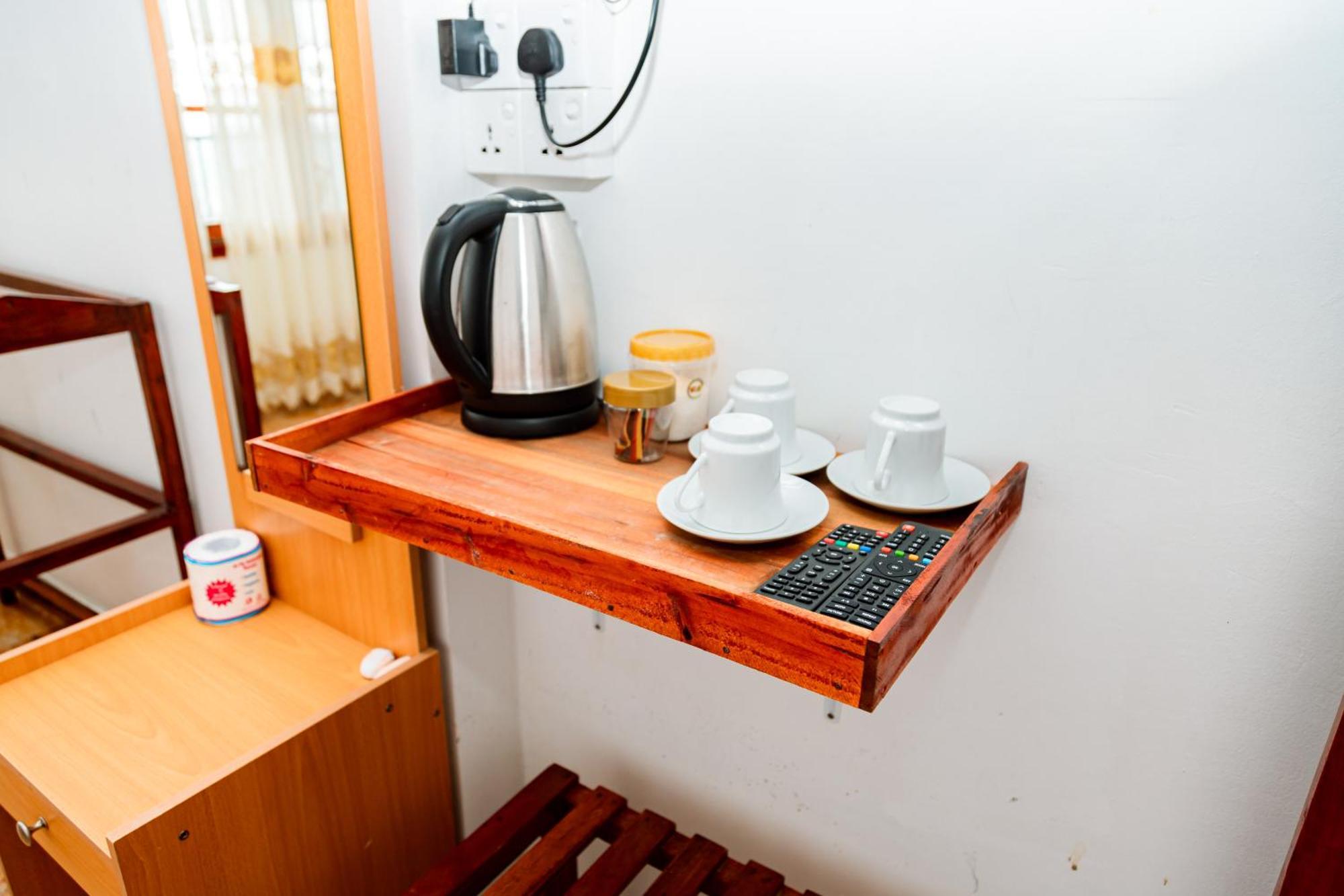 Golden View Guest Hotell Ella Rum bild